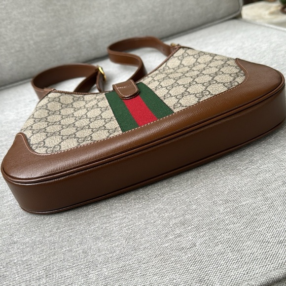 Gucci Jackie Small Hobo Bag Crossbody w/ Gold Hardware - Picture 4 of 6